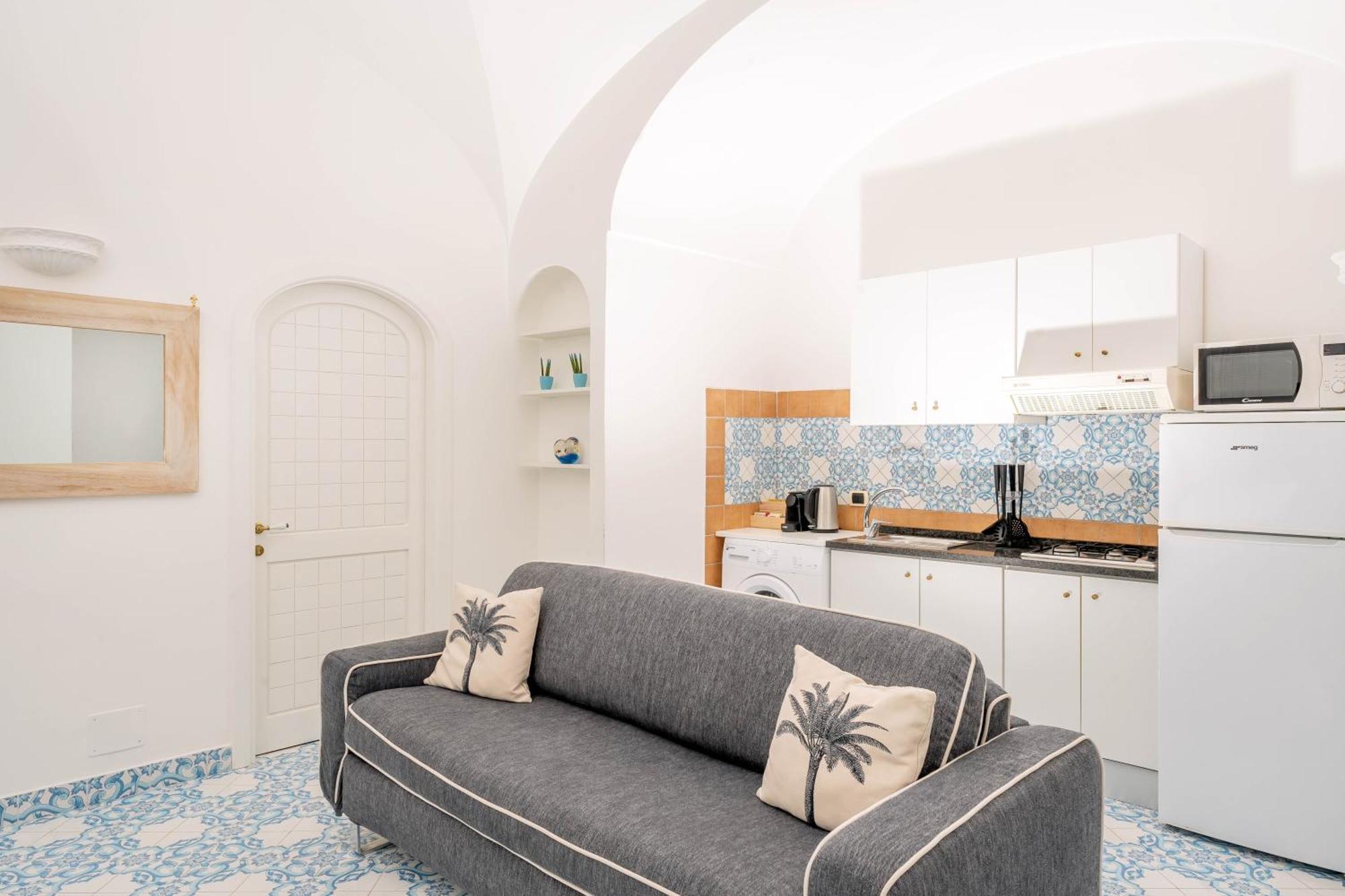 Oliveto Capri Apartments الغرفة الصورة